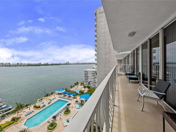 7601 E Treasure Dr , Unit 1710, North Bay Village, FL 33141