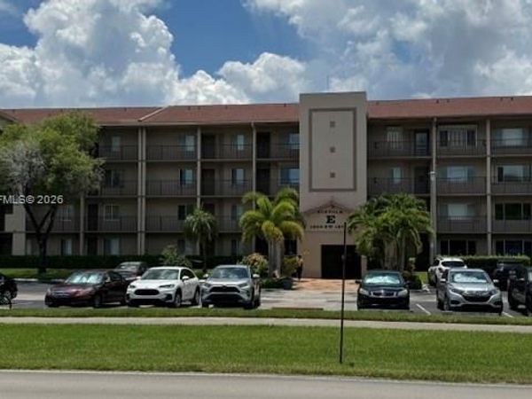 1200 SW 137th Ave, Unit 211E, Pembroke Pines, FL 33027