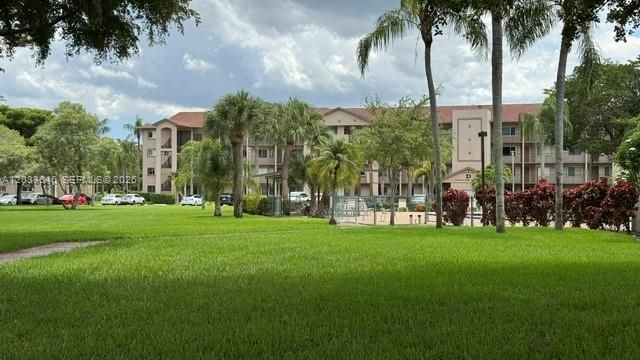1200 SW 137th Ave, Unit 211E, Pembroke Pines, FL 33027 Photo