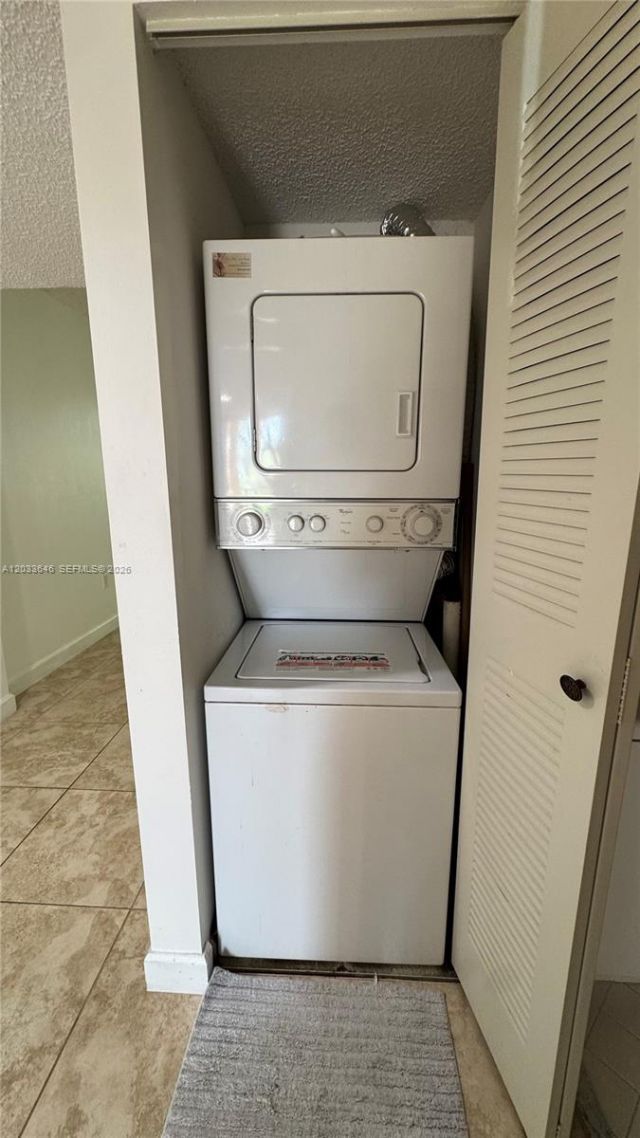 1200 SW 137th Ave, Unit 211E, Pembroke Pines, FL 33027 Photo