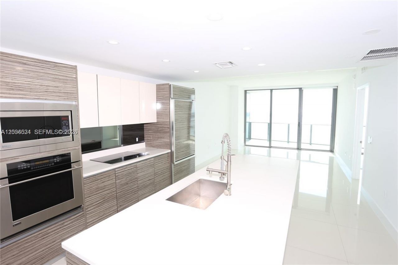 460 NE 28th St, Unit 3404, Miami, FL 33137 Photo