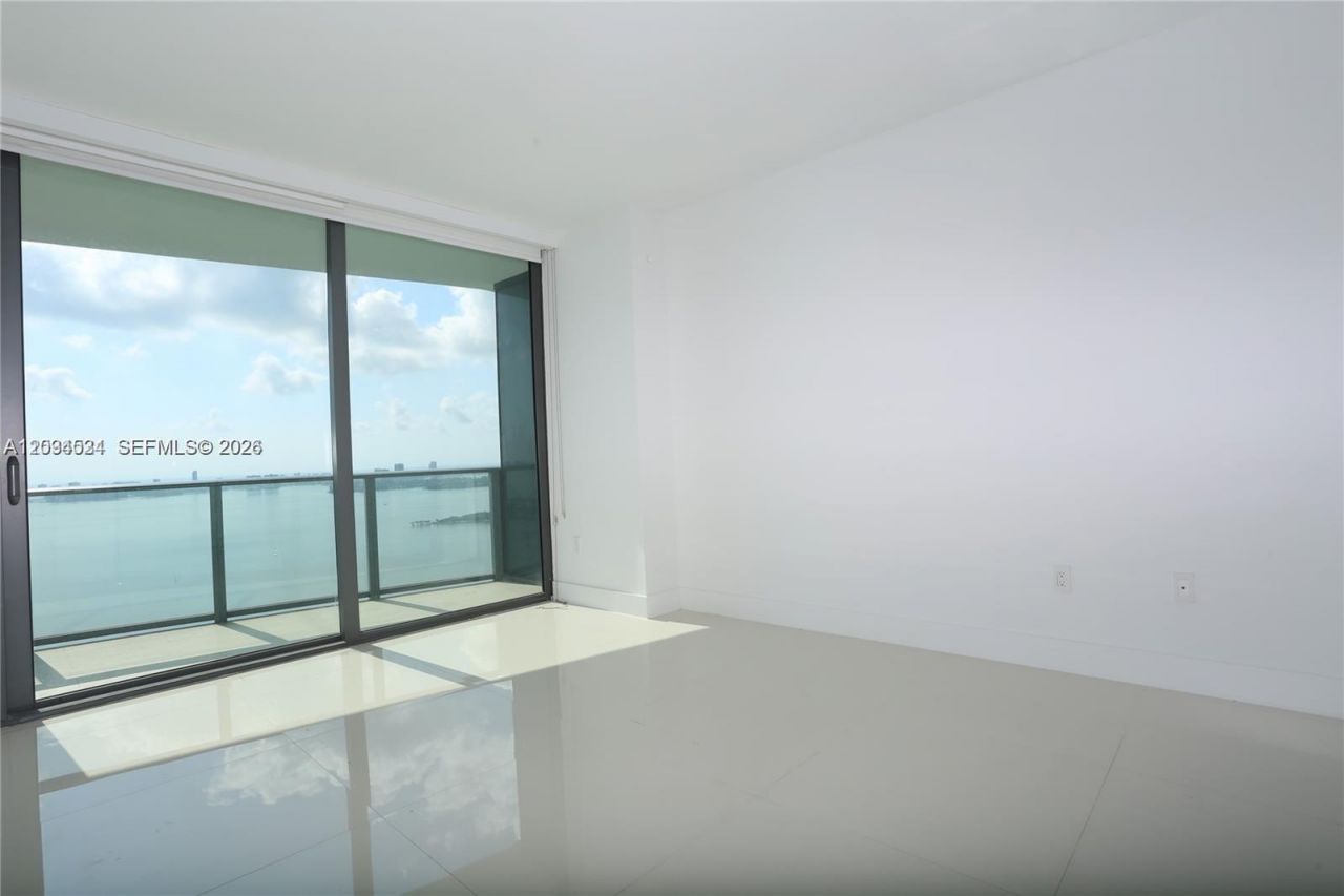 460 NE 28th St, Unit 3404, Miami, FL 33137 Photo