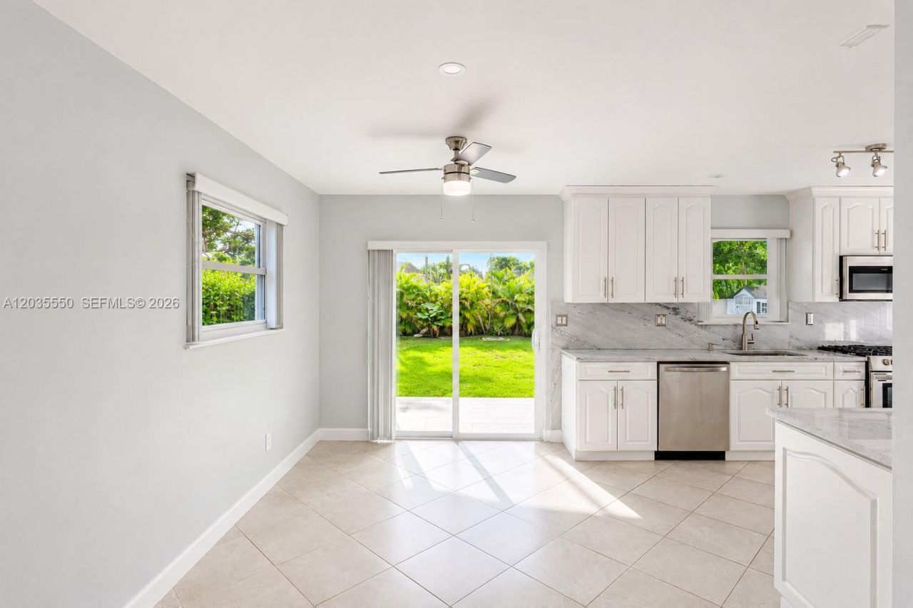 6255 SW 62nd Ct , South Miami, FL 33143 Photo