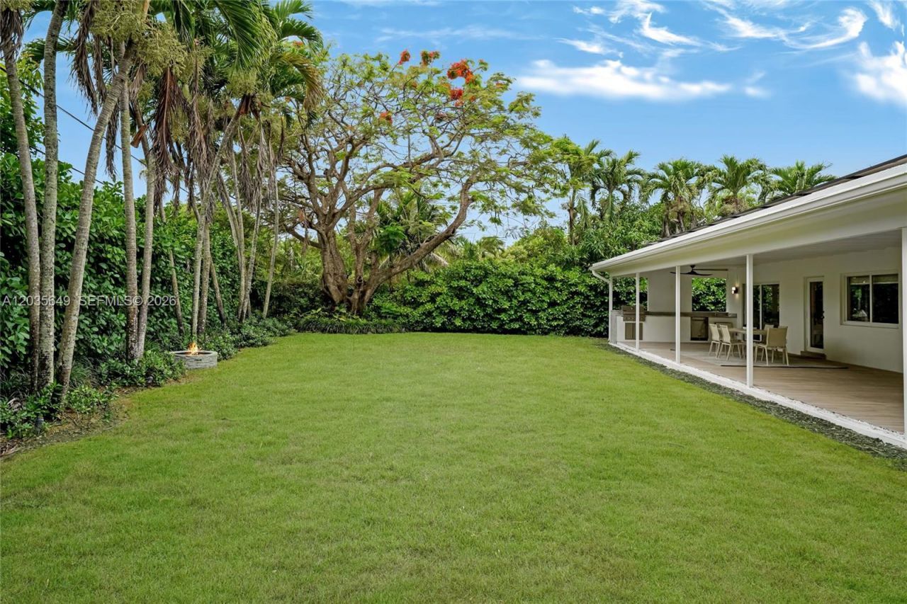 6600 SW 144th St , Coral Gables, FL 33158 Photo