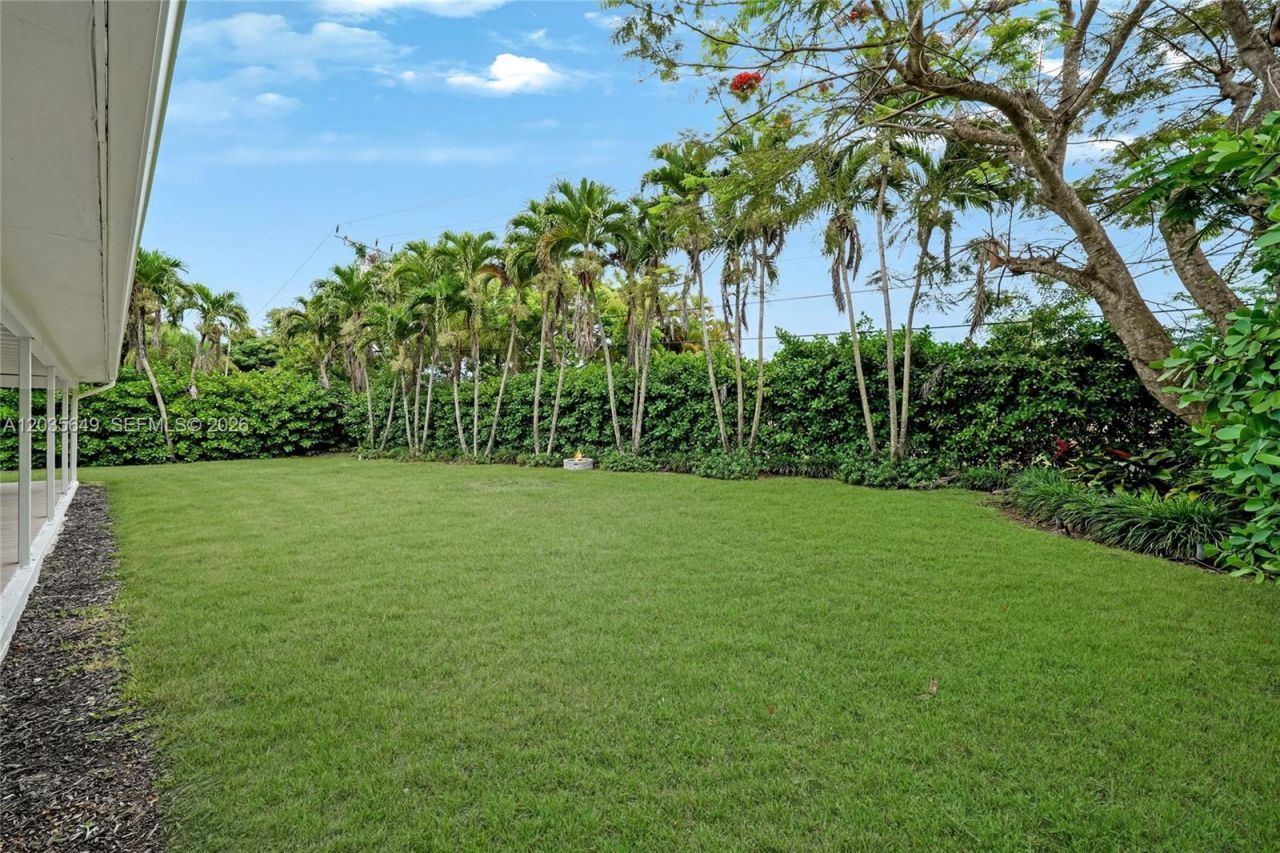 6600 SW 144th St , Coral Gables, FL 33158 Photo