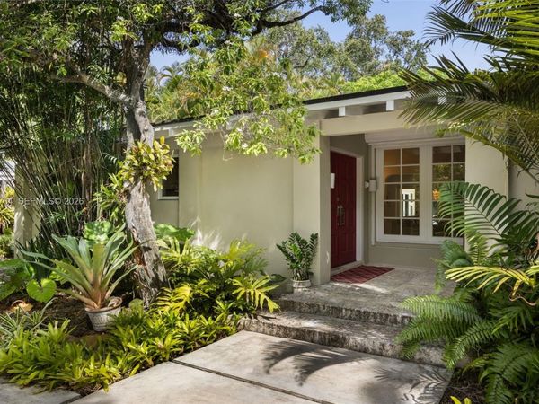 1621 Nocatee Dr , Coconut Grove, FL 33133