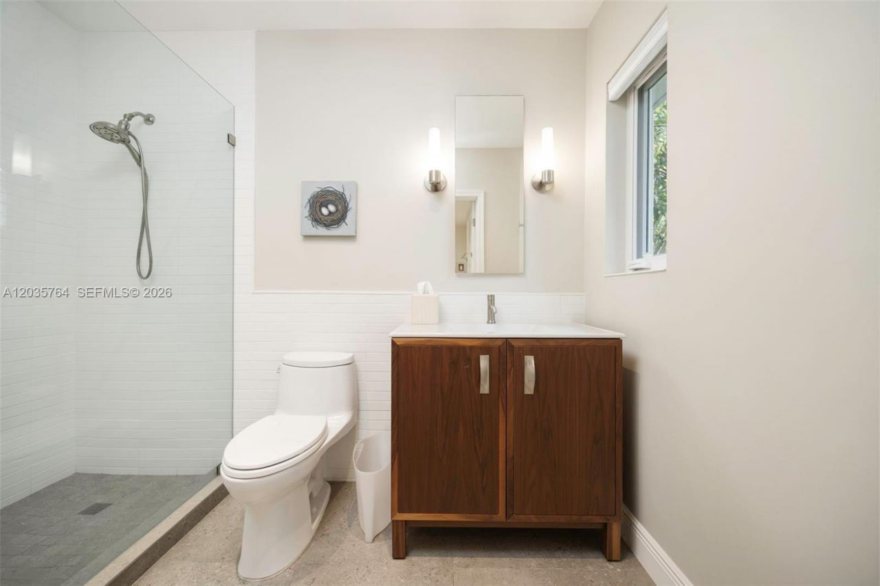 1621 Nocatee Dr, Coconut Grove, FL 33133 Photo