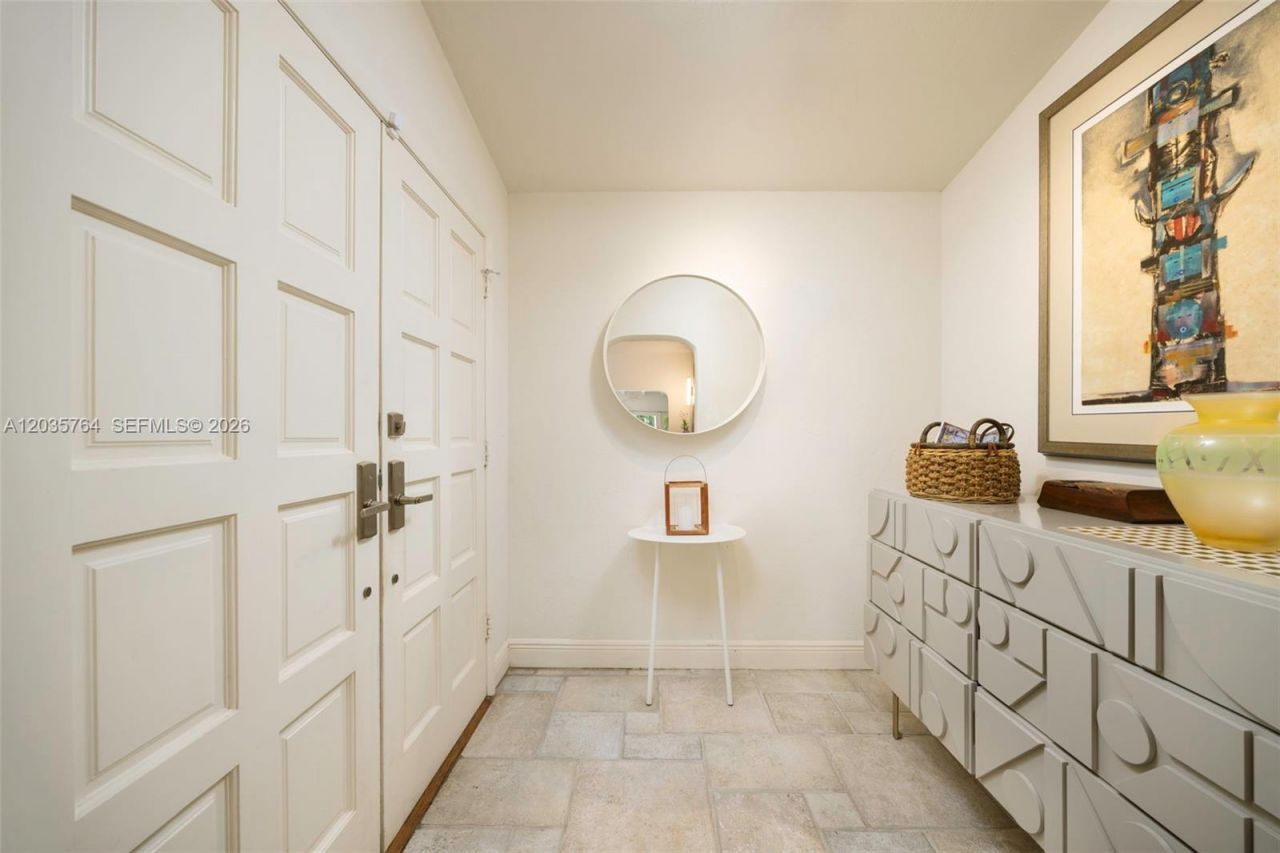 1621 Nocatee Dr, Coconut Grove, FL 33133 Photo