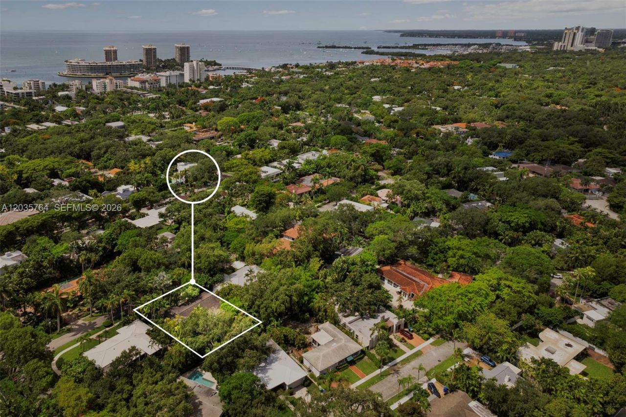 1621 Nocatee Dr, Coconut Grove, FL 33133 Photo