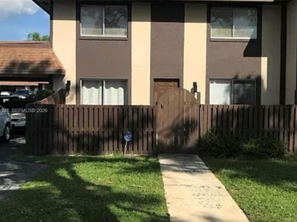 2148 Sherwood Forest Blvd, Unit 1, West Palm Beach, FL 33415