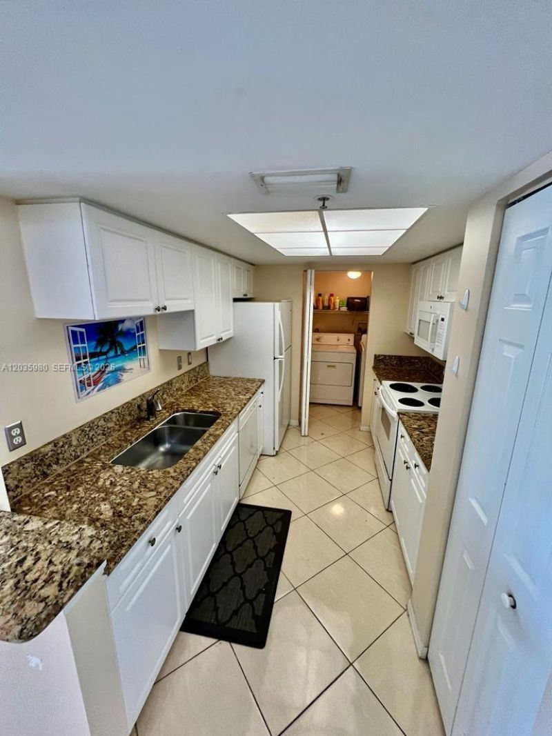 Please Call For Address, Unit 407, Royal Palm Beach, FL 33411 Photo