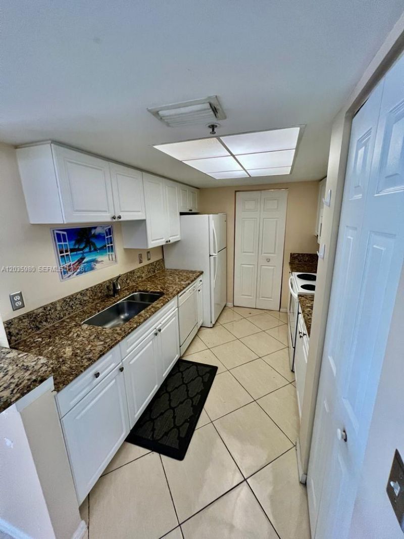 Please Call For Address, Unit 407, Royal Palm Beach, FL 33411 Photo