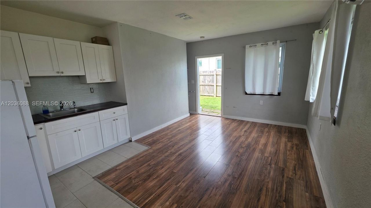 11601 SW 141st St , Miami, FL 33176 Photo