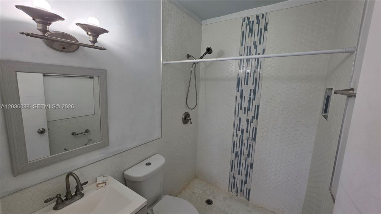 11601 SW 141st St , Miami, FL 33176 Photo