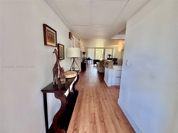 3051 S Palm Aire Dr , Unit 102, Pompano Beach, FL 33069