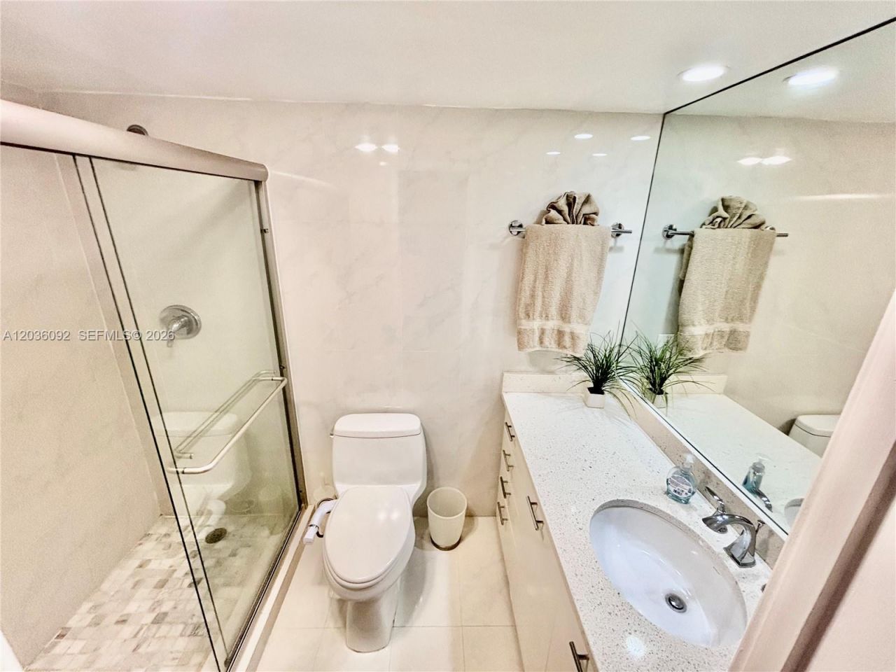 3051 S Palm Aire Dr, Unit 102, Pompano Beach, FL 33069 Photo