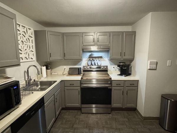 12 E Side Drive, Unit 310, Concord, NH 03301