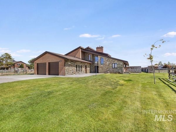 2987 E 3500 N, Twin Falls, ID 83301