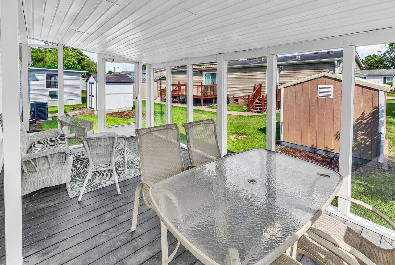 153 Queens Rd.  Photo 31