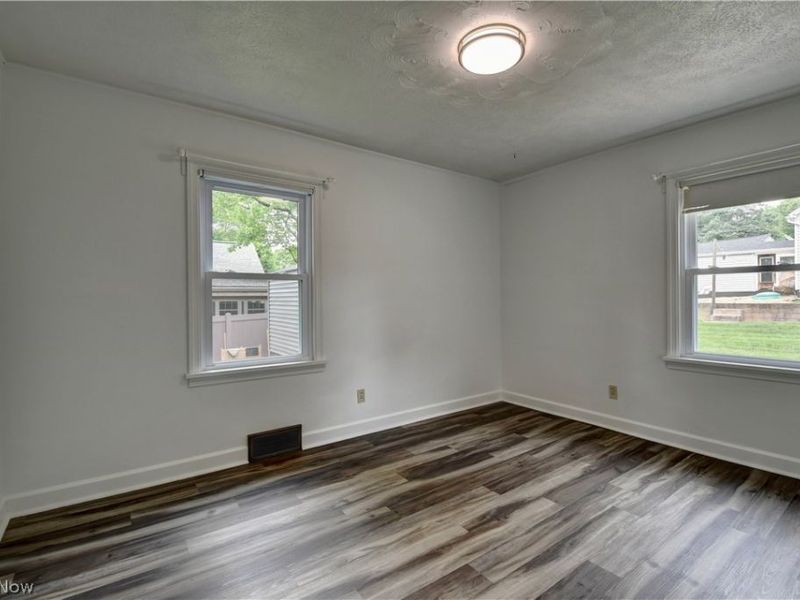 230 5th Street SW, Sugarcreek, OH 44681 Photo 12