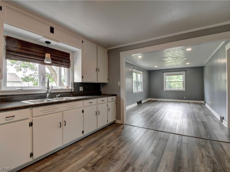230 5th Street SW, Sugarcreek, OH 44681 Photo 7