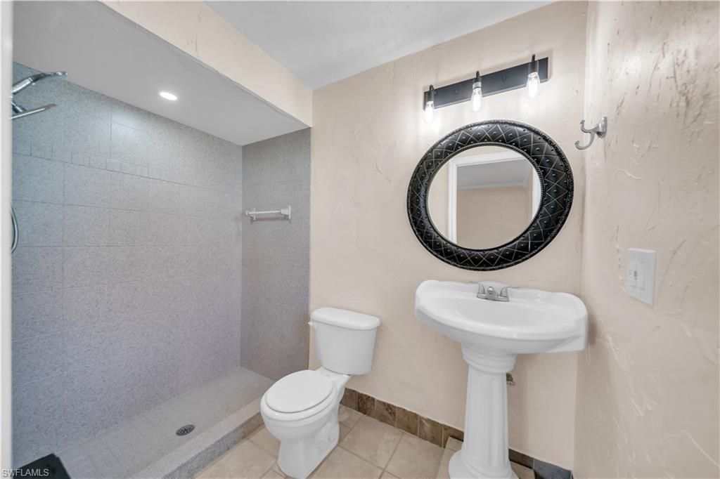 227 SE 2nd Ter, Cape Coral, FL 33990 Photo