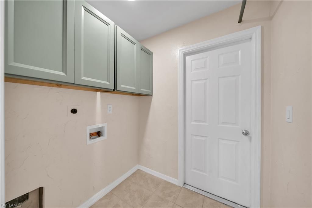 227 SE 2nd Ter, Cape Coral, FL 33990 Photo