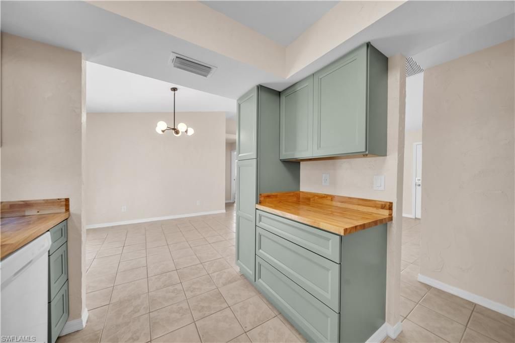 227 SE 2nd Ter, Cape Coral, FL 33990 Photo