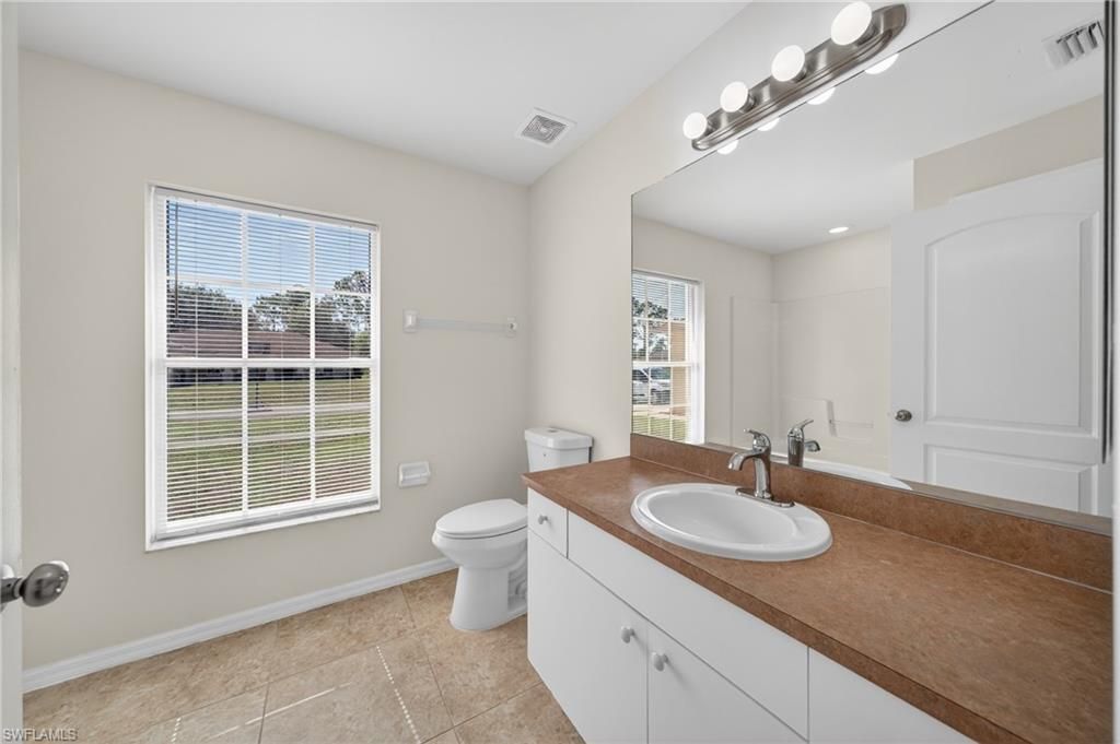 510 Beach Ave S, Lehigh Acres, FL 33974 Photo