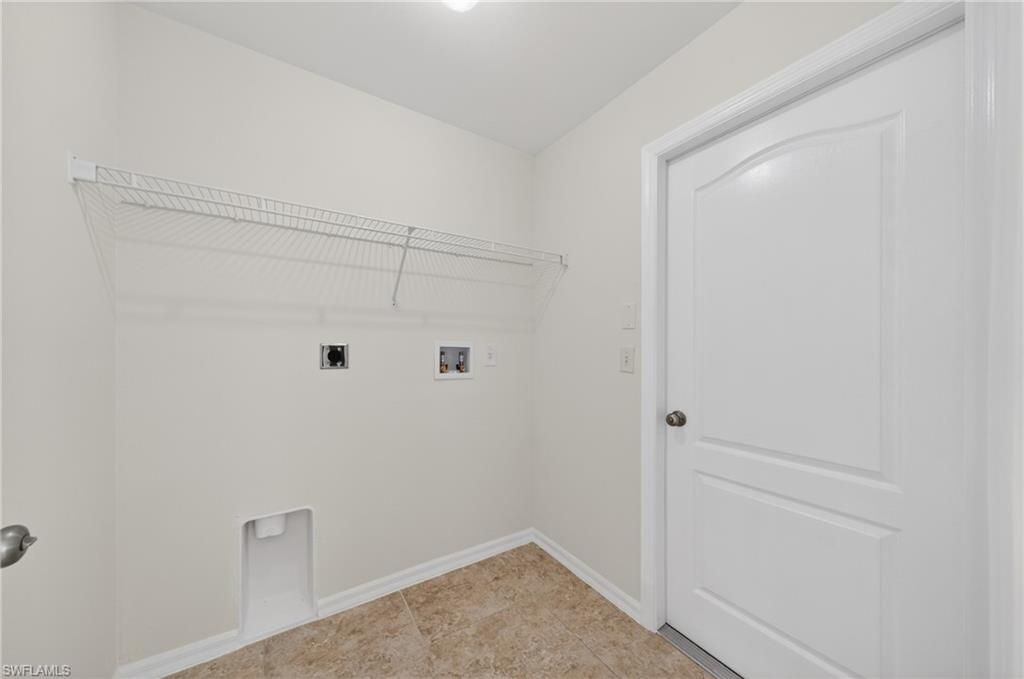 510 Beach Ave S, Lehigh Acres, FL 33974 Photo