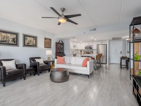 7950 E CAMELBACK Road, Unit 704, Scottsdale, AZ 85251