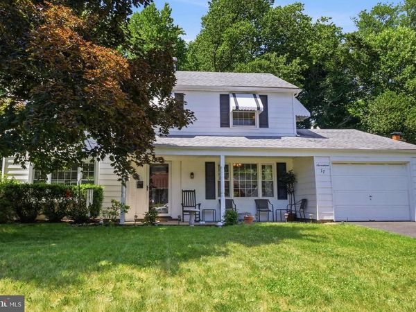 17 MAINBRIDGE LANE , WILLINGBORO, NJ 08046