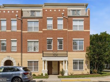 22661 SETTLERS TRAIL TERRACE , BRAMBLETON, VA 20148