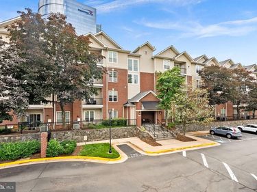 1521 SPRING GATE DRIVE , Unit 10406, MCLEAN, VA 22102