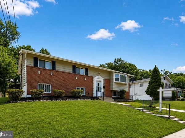 5506 HELMONT DRIVE , OXON HILL, MD 20745