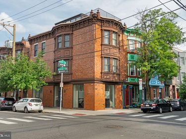 701 S 6TH STREET, PHILADELPHIA, PA 19147