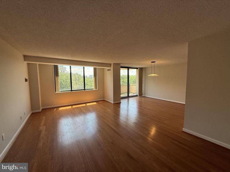 5225 Pooks Hill Road , Unit 1011N, Bethesda, MD 20814 Main Photo