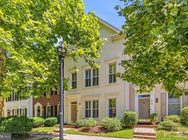 313 HILLWOOD AVENUE, FALLS CHURCH, VA 22046