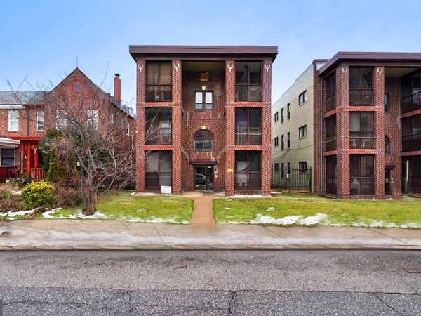 2111 PARK AVENUE , BALTIMORE, MD 21217
