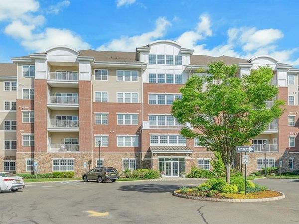 2202 Warrens Way, WANAQUE, NJ 07465