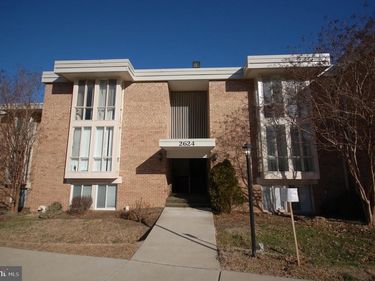 2624 FORT FARNSWORTH ROAD , Unit 212, ALEXANDRIA, VA 22303