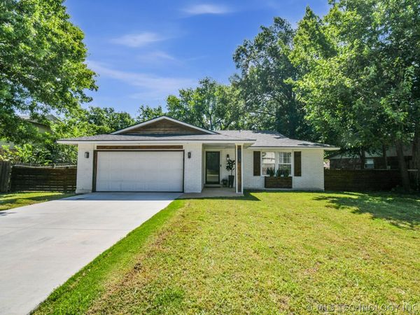 6243 S 31st West Avenue , Tulsa, OK 74132
