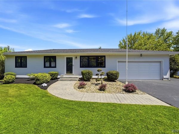 5495 Irish Road , North Tonawanda, NY 14120