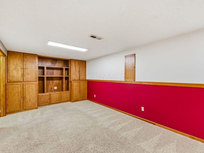 3694 STUNSAIL Lane , Columbus, OH 43221 Photo 51