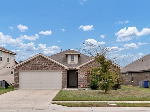 5100 Royal Springs Drive, Forney, TX 75126