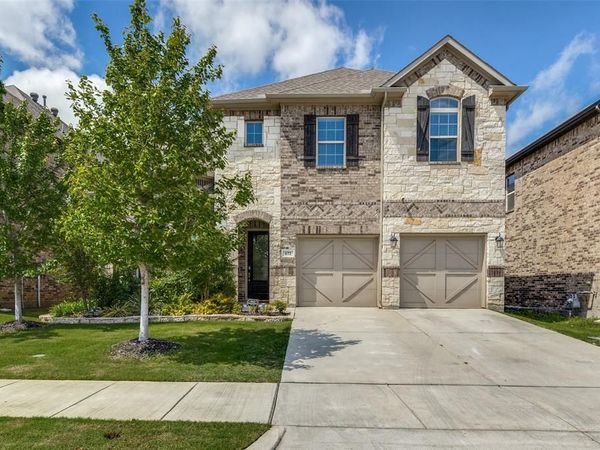 672 Harris Ridge Drive, Arlington, TX 76002