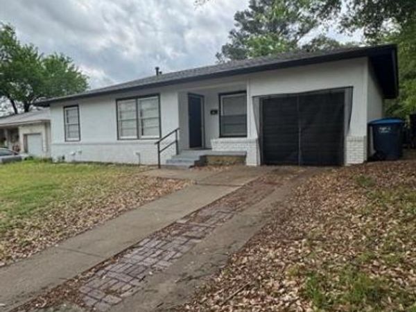 6724 Norma Street, Fort Worth, TX 76112