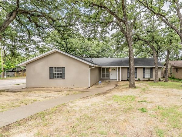 1412 Oxford Street, Arlington, TX 76013
