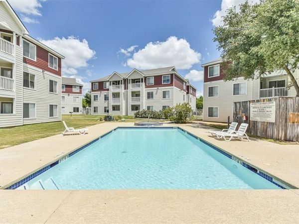 521 Southwest Parkway, Unit 304, College Station, TX 77840
