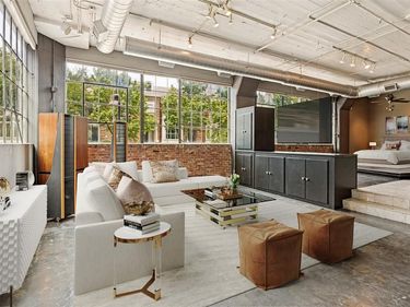 2220 Canton Street, Unit 101, Dallas, TX 75201